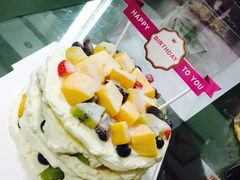 水果裸蛋糕-Rosy洛绮·蛋糕咖啡店