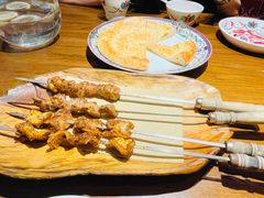 新疆烤羊肉串-天山醉美·新疆餐厅(富华里店)