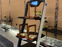 -红鼎豆捞·非遗鲍皇汤火锅(宝丰路店)