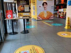 -麦当劳(卫星广场店)