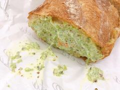 飞鱼籽法棍-Let's Taipei 非常烘焙(太古里店)