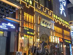 -东口码头·烧鸽子·鱼头泡饼·地方菜(金鹰悦城店)