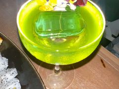 -FOUR PLAY BAR