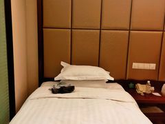 -郑州粤海酒店(郑州二七广场店)