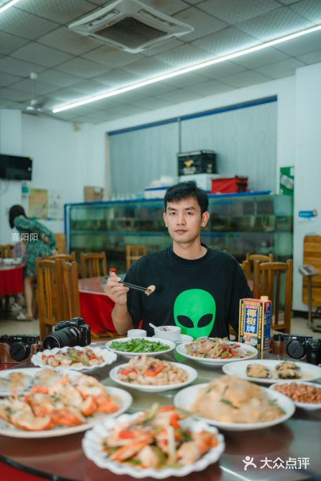 三亚老渔民海鲜店图片