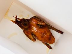 招牌烤乳鸽-石岐佬中山菜馆(张溪店)