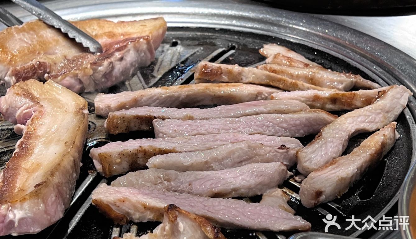 青岛｜假装在韩国 - 安三胖韩国🇰🇷烤肉  