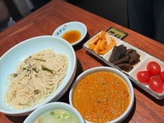 -裕兴记•蟹黄面馆(人民广场店)