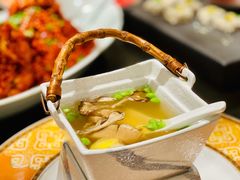 鸽蛋羊肚菌炖玉耳-北京王府井希尔顿酒店·秦唐中餐厅Chynna