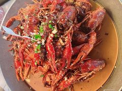 -巴厘龙虾·榜首油焖大虾(音乐学院·沿江酒馆店)