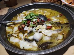 酸菜鱼-小六汤包(亚欧店)