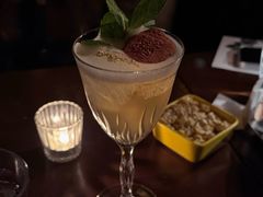 -蓉LOUNGE威士忌鸡尾酒FLOWER酒吧