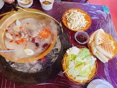 -江湖亮亮蒸虾大排档烤全羊清真(武汉总店)