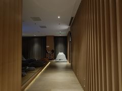 -裕龙汤泉