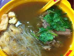 油豆腐牛肉粉丝汤-小杨生煎(湟普汇店)