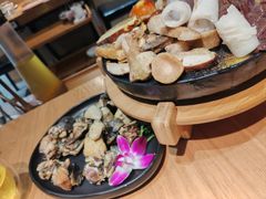 -一朵菌·野生菌探索家火锅(南亚店)