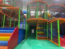 -爱丽丝奇幻乐园