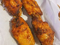 烤鸡翅-马路牙子地桌烤肉(工体店)