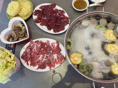 -官塘陈记鱼生·潮汕砂锅粥·潮汕生腌牛肉火锅(潮枫路总店)