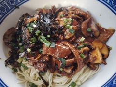 -沪西老弄堂面馆(定西路店)