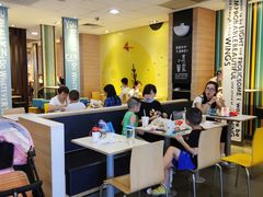 大堂-麦当劳(新世纪环球中心店)