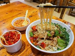 辣椒炒肉粉-肆姐面粉馆(坡子街店)