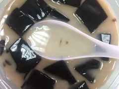 -丽丽三鲜螺蛳粉(田林路店)