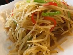 -维吾尔餐厅(宜山路店)