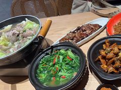 -川堂风·跷脚牛肉·乐山爆炒(宝山日月光店)