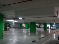 场地-丽丰购物中心·停车场