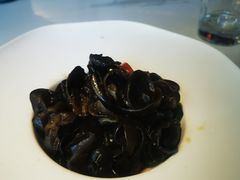 关东小木耳-荷塘秋月·本帮江浙菜(国权路店)