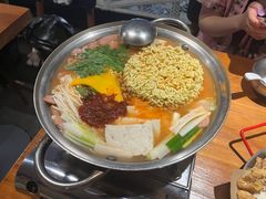-富乐满 炸鸡&韩国料理 불로만(虹泉路店)