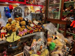 -席娜卡琳火车铁道夜市