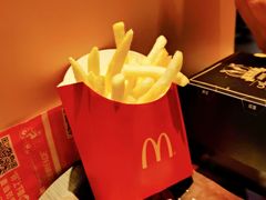 -麦当劳(海岸城店)