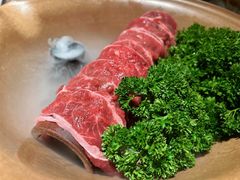-三出山火锅(南京万象天地店)