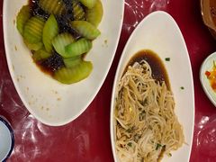 -侬佳蒸菜馆(听潮店)