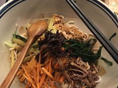 -刀小蛮半只鸡过桥米线(家乐福四元桥店)
