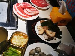 -聚盛源蒸汽海鲜火锅烤肉自助(巨川金海岸购物广场店)