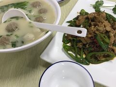 -潮汕砂锅粥