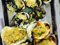 -覃记海鲜美食餐厅