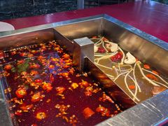 -二荆条·蜀鲜汇城市森林火锅