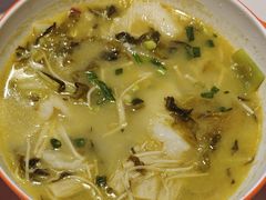 -小六鱼你.下饭酸菜鱼(益田假日广场店)