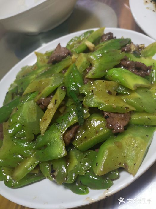 富诚美食凉瓜炒牛肉图片