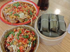 -拐枣巷小串串(财大店)