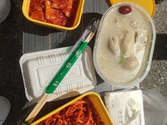 -长寿参鸡汤(朝韩风情街店)