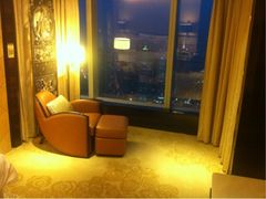 iphone_upload_pic-上海浦东丽思卡尔顿酒店