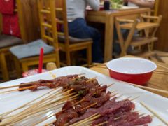 -袁记串串香(泉水轻轨站店)