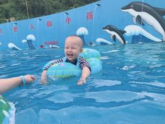 -平湖九龙山乐满地水上乐园