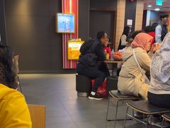 -麦当劳(水坑尾街店)