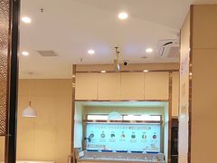 -七欣天香辣蟹火锅(闵行浦江欢乐颂店)